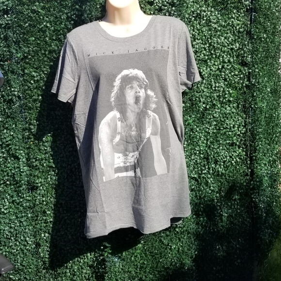 Torrid Rolling Stones Tee Shirt - Picture 3 of 5